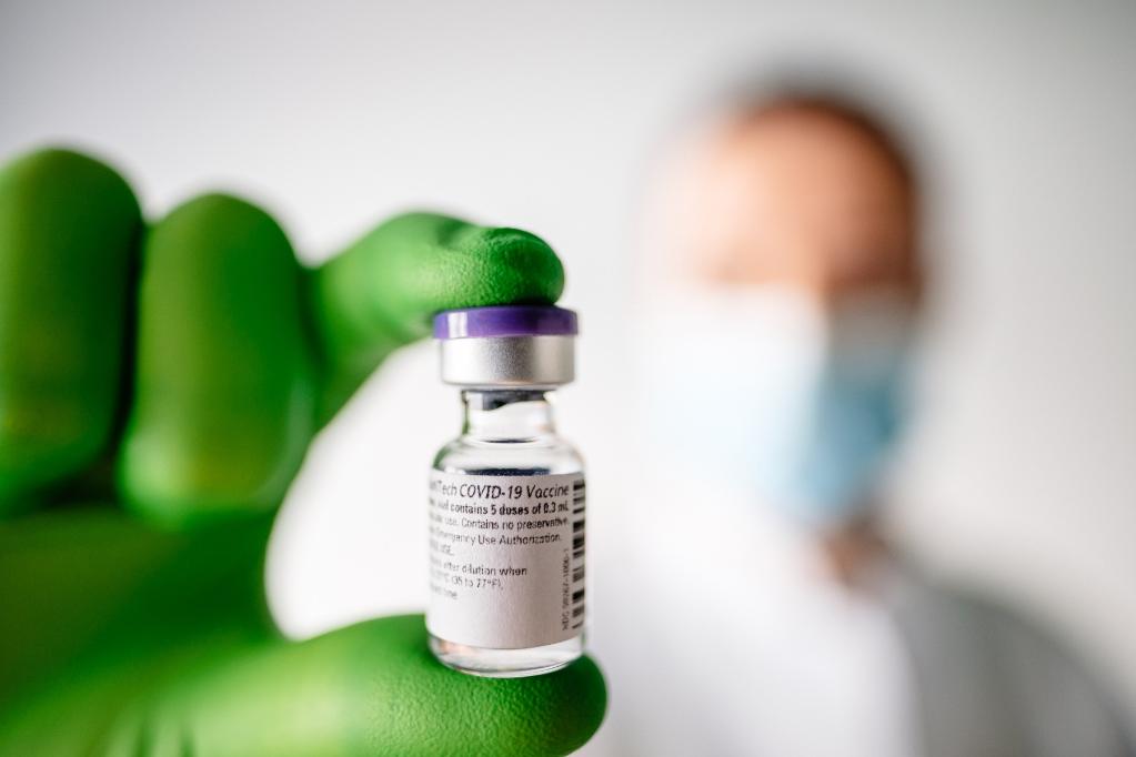 发现于南非的变异病毒或能“突破”辉瑞疫苗防线