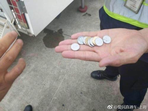 图片来源:上海市公安局官方微博。