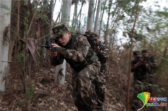 点击图片翻到下一页>>