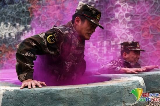 点击图片翻到下一页>>