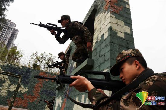 点击图片翻到下一页>>