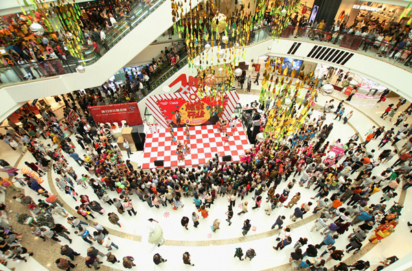 德阳万达广场人气火爆。_副本.jpg 德阳万达广场人气火爆。_副本.jpg