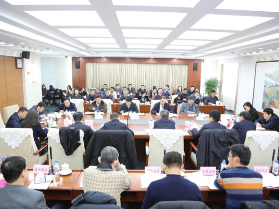 省政府食品药品安全委员会召开2018年全体(扩大)会议