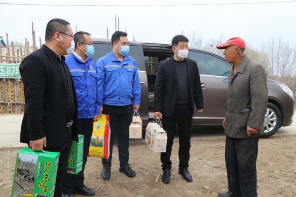 中国中铁公主岭管廊项目慰问当地援鄂勇士和劳模代表