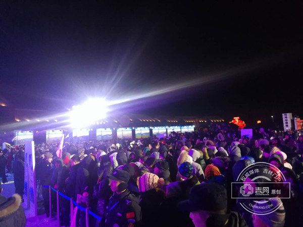 第二届吉林雪博会暨第二十三届雾凇冰雪节在吉林市盛大启幕