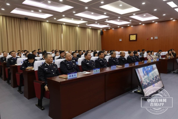 图片3.jpg 图片3.jpg