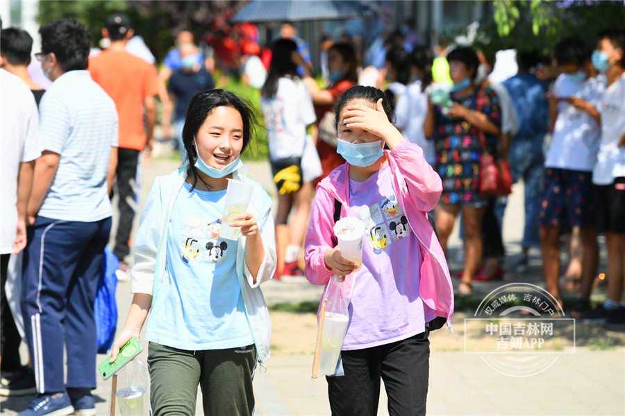 中考9_副本.jpg 中考9_副本.jpg