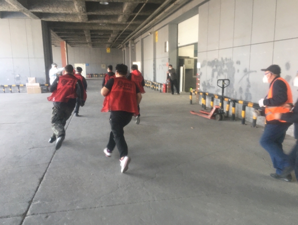 防患于未“燃” 长春机场开展消防演练