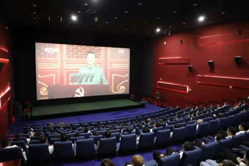 长影.jpg 长影.jpg