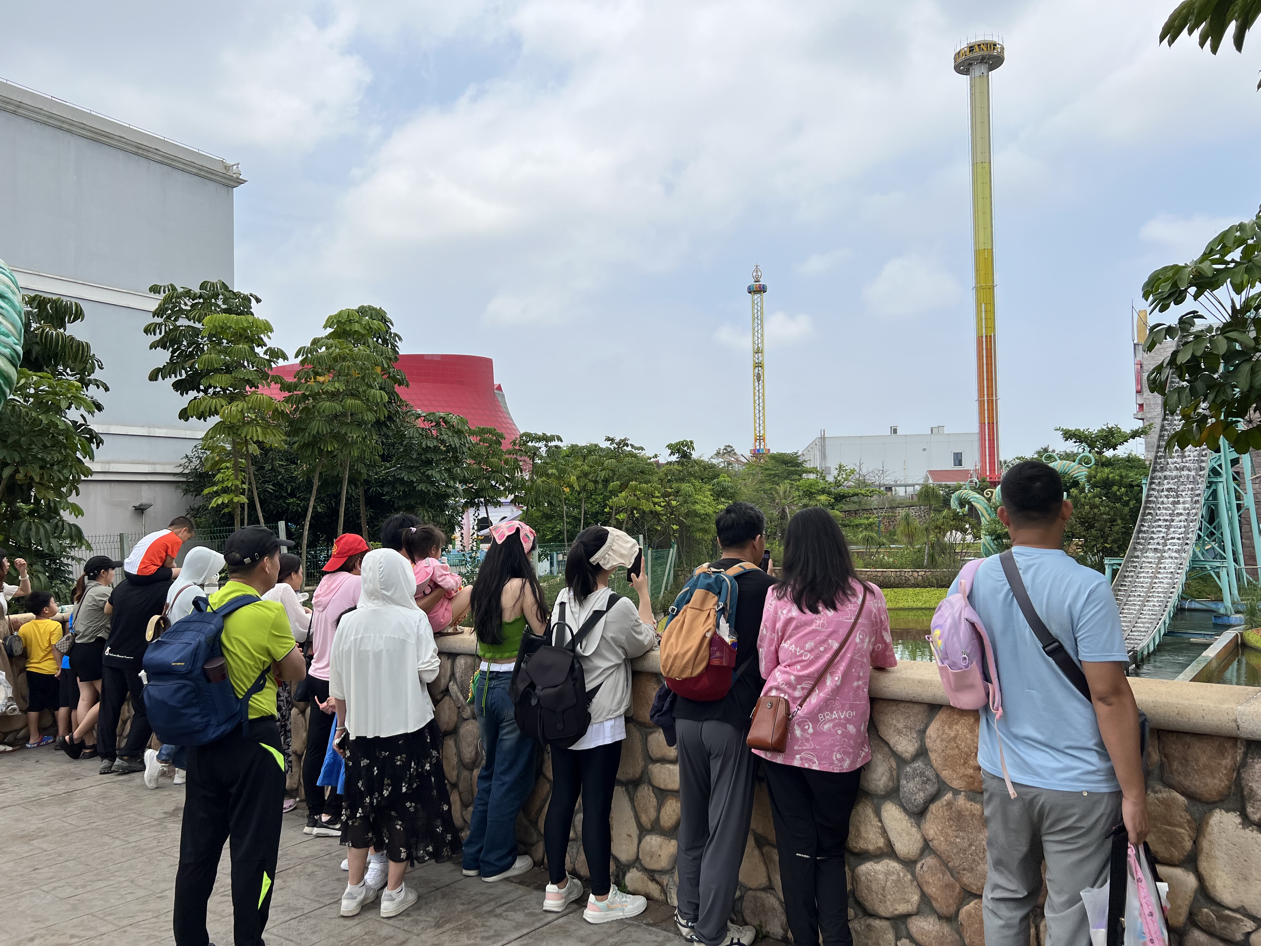 5.1长影海南环球100 3.jpg 5.1长影海南环球100 3.jpg