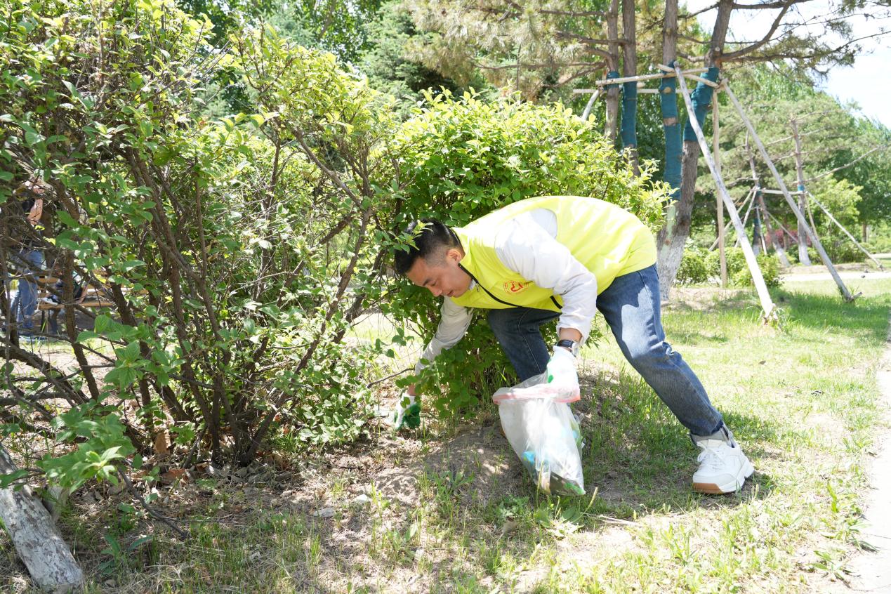 图片2.jpg 图片2.jpg