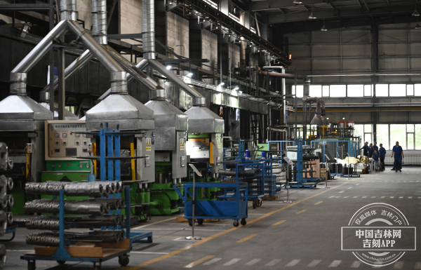 _GUO1218.jpg _GUO1218.jpg