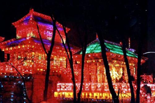 冰灯.jpg 冰灯.jpg