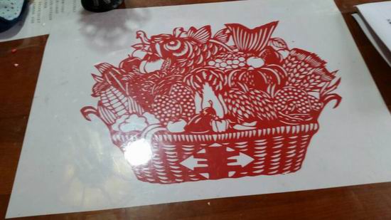 学校指导老师的剪纸作品 学校指导老师的剪纸作品