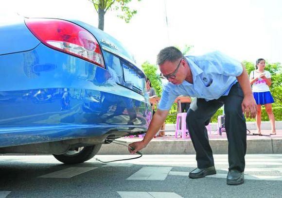 车主注意，2017年机动车绿色环保标志已取消！