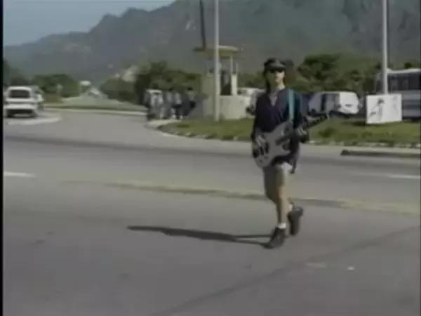 窦唯：魅力在骨头里，与皮相无关