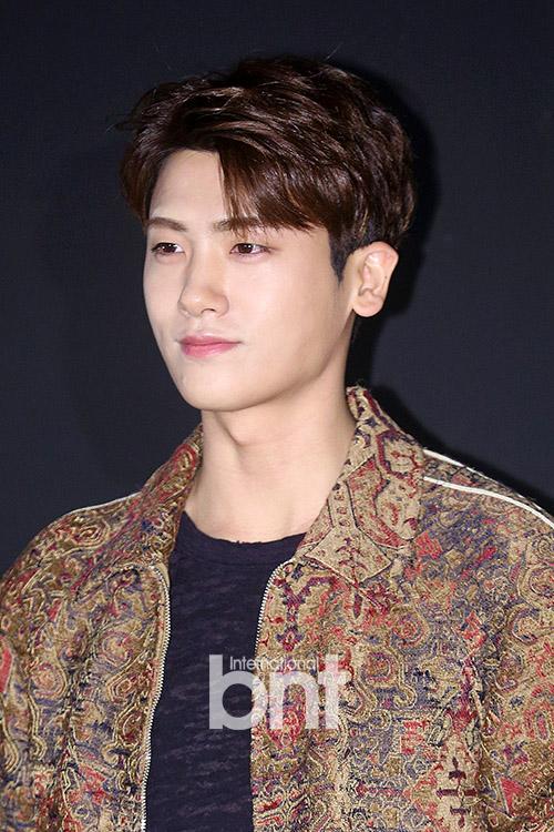 《继承者们》主演今昔对比：他们都跃升主演，除了她