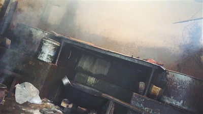 驴肉火烧之乡用猪肉马肉充当驴肉 大量运往北京 驴肉火烧之乡用猪肉马肉充当驴肉 大量运往北京