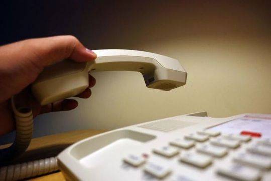 18岁女儿留学被绑架?父母收到被绑照片 背后却是新骗局 18岁女儿留学被绑架?父母收到被绑照片 背后却是新骗局