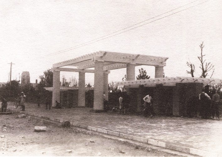 伪满时期的大同公园正门 (2).jpg 伪满时期的大同公园正门 (2).jpg