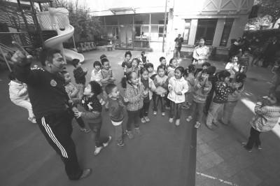 幼儿园提前一年开始