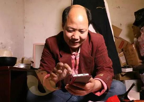 这是作为男性的她 这是作为男性的她