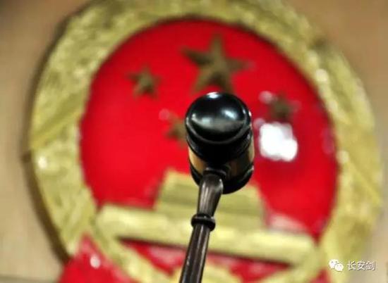 十八大最强打虎月:1天判8虎 2虎受贿比周永康多 十八大最强打虎月:1天判8虎 2虎受贿比周永康多