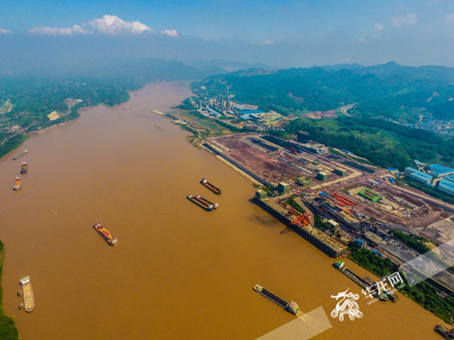 点击图片浏览更多精彩内容