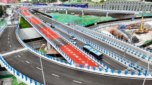 蚂蟥梁立交改造项目建设中。重庆城投建设公司供图 华龙网发