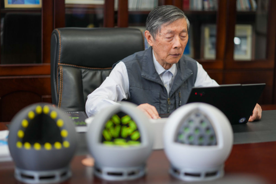 科奖 陈.jpg 科奖 陈.jpg
