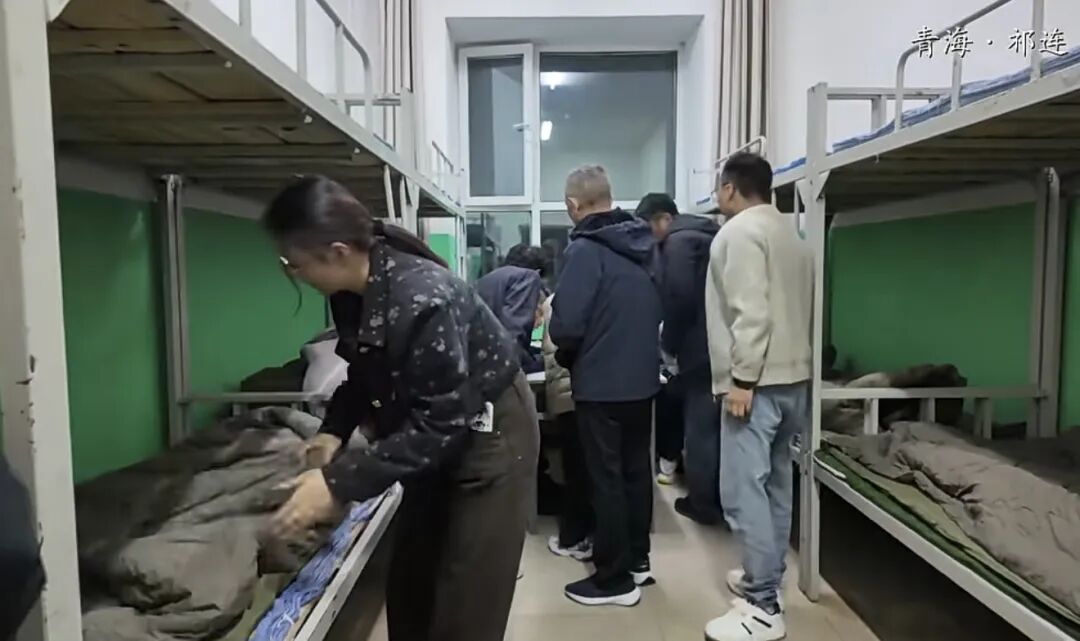 铺床.jpg