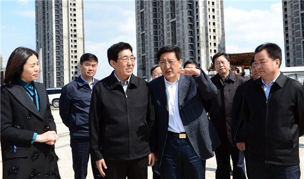 2016年4月18日在长春市净月开发区凯捷·金沙中心地下商业街项目建设工地调研