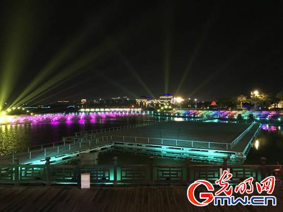 【点赞新宁夏】文化消费点亮宁夏“夜经济” 【点赞新宁夏】文化消费点亮宁夏“夜经济”