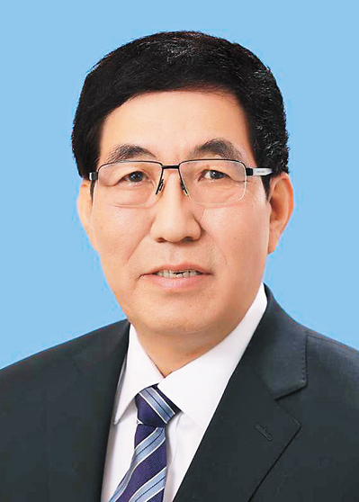 【人民日报·两会】巴音朝鲁:凝心聚力决战决胜脱贫攻坚