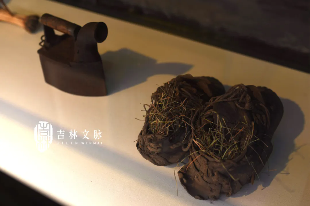 009.webp.png 009.webp.png