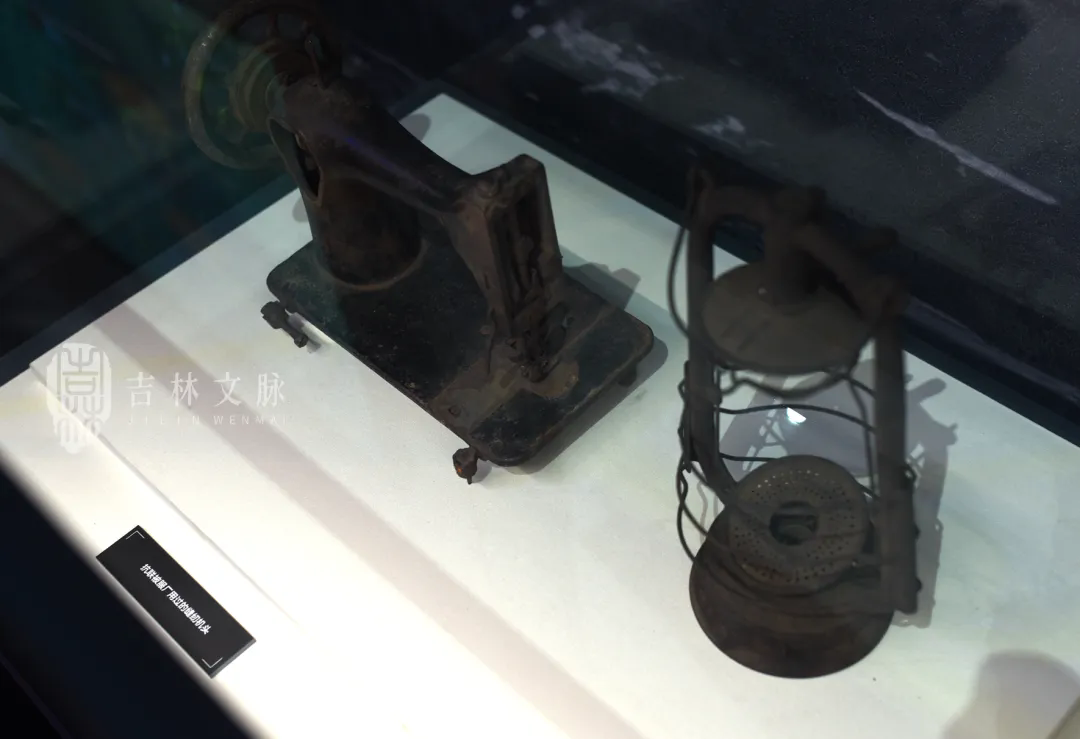 012.webp.png 012.webp.png