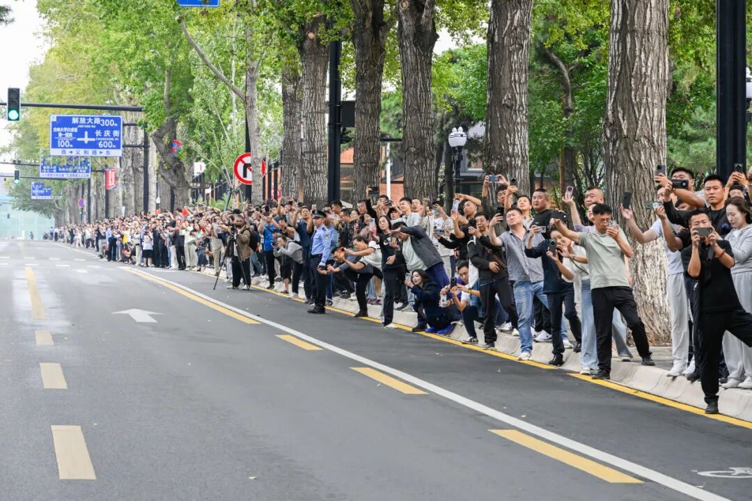 全城迎回家15.jpg 全城迎回家15.jpg