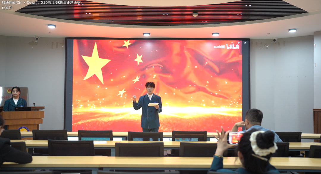 英语学院 高群.png 英语学院 高群.png
