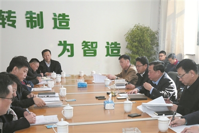 赵晓君深入一汽四平专用汽车有限公司调研并现场办公 赵晓君深入一汽四平专用汽车有限公司调研并现场办公