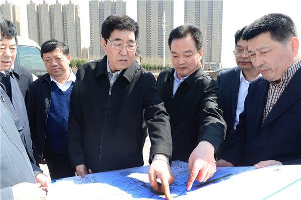 2016年4月18日在长春市百里伊通河综合治理工程·南溪湿地调研 2016年4月18日在长春市百里伊通河综合治理工程·南溪湿地调研