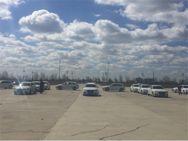 地面40辆奥迪A3玩快闪 “吉林一号”来拍照 地面40辆奥迪A3玩快闪 “吉林一号”来拍照