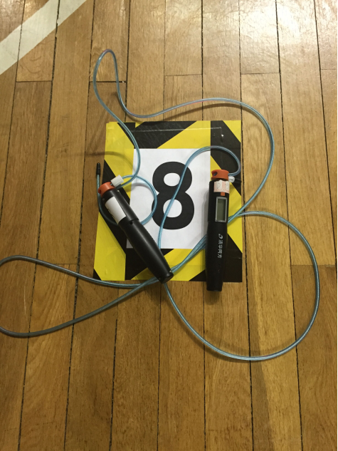 1分钟跳绳.jpg 1分钟跳绳.jpg