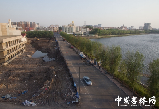 湖滨公园施工现场 湖滨公园施工现场