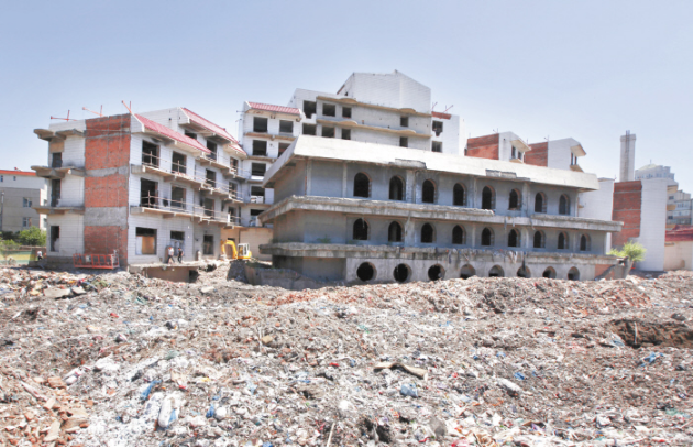 “船楼” 资料图片 “船楼” 资料图片