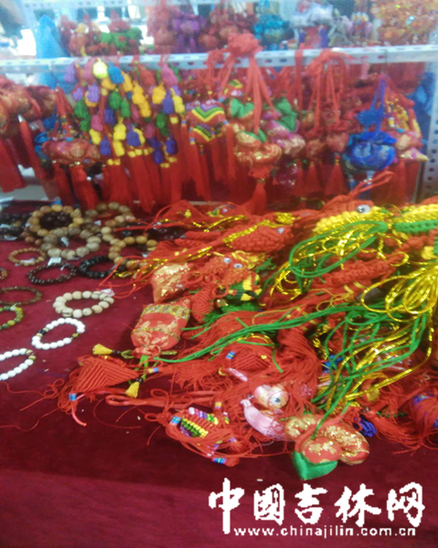 3_副本.png 3_副本.png