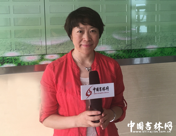 吴明轩的班主任老师刘利辉.jpg 吴明轩的班主任老师刘利辉.jpg