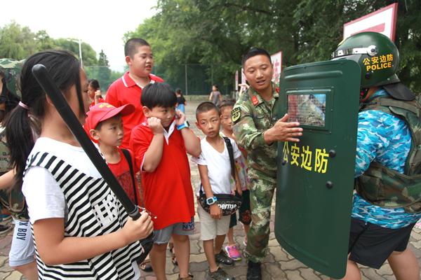 省公安边防总队图们边防检查站开展“警营开放日”活动