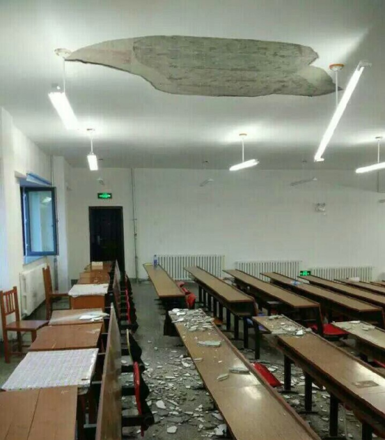 事发当日(图片来自微博截图) 事发当日(图片来自微博截图)