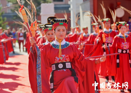 佾舞生跳八佾舞