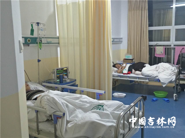 散客拼团发生车祸 游客身亡旅行社“态度冷漠” 散客拼团发生车祸 游客身亡旅行社“态度冷漠”